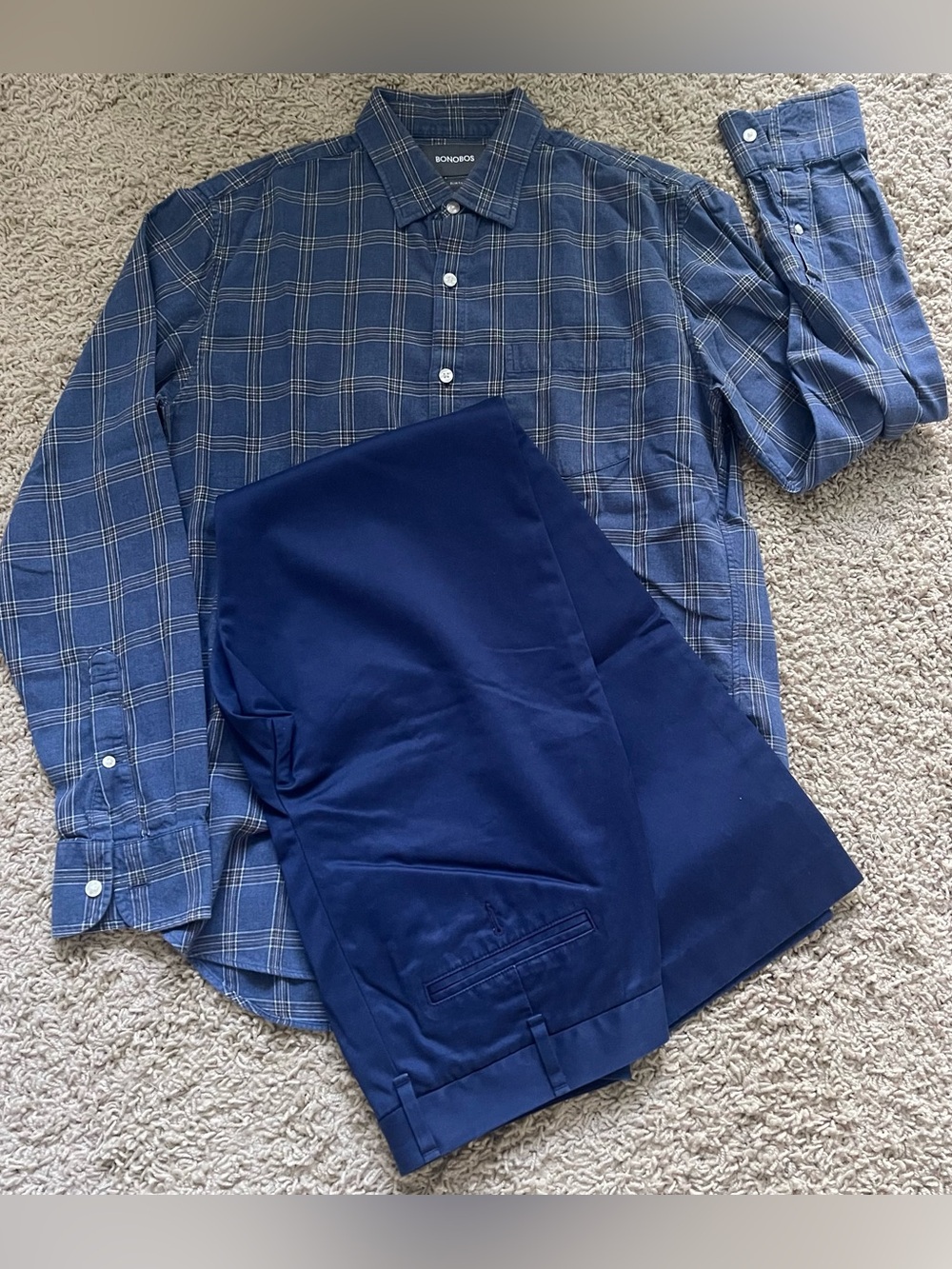 BONOBOS Men’s Outfit Set – Straight Fit Pants + Plaid Button Down 30 / 30 Medium